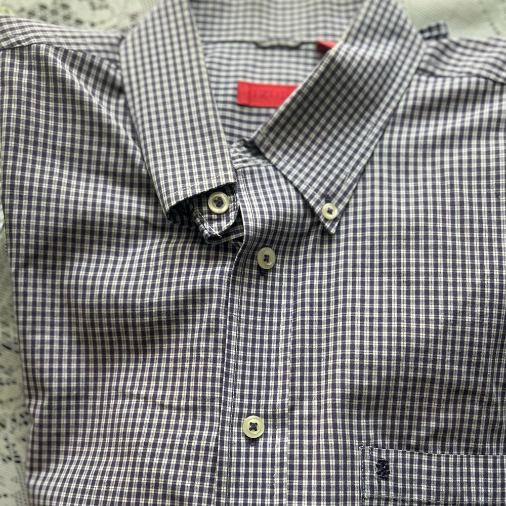 IZOD short sleeve shirt